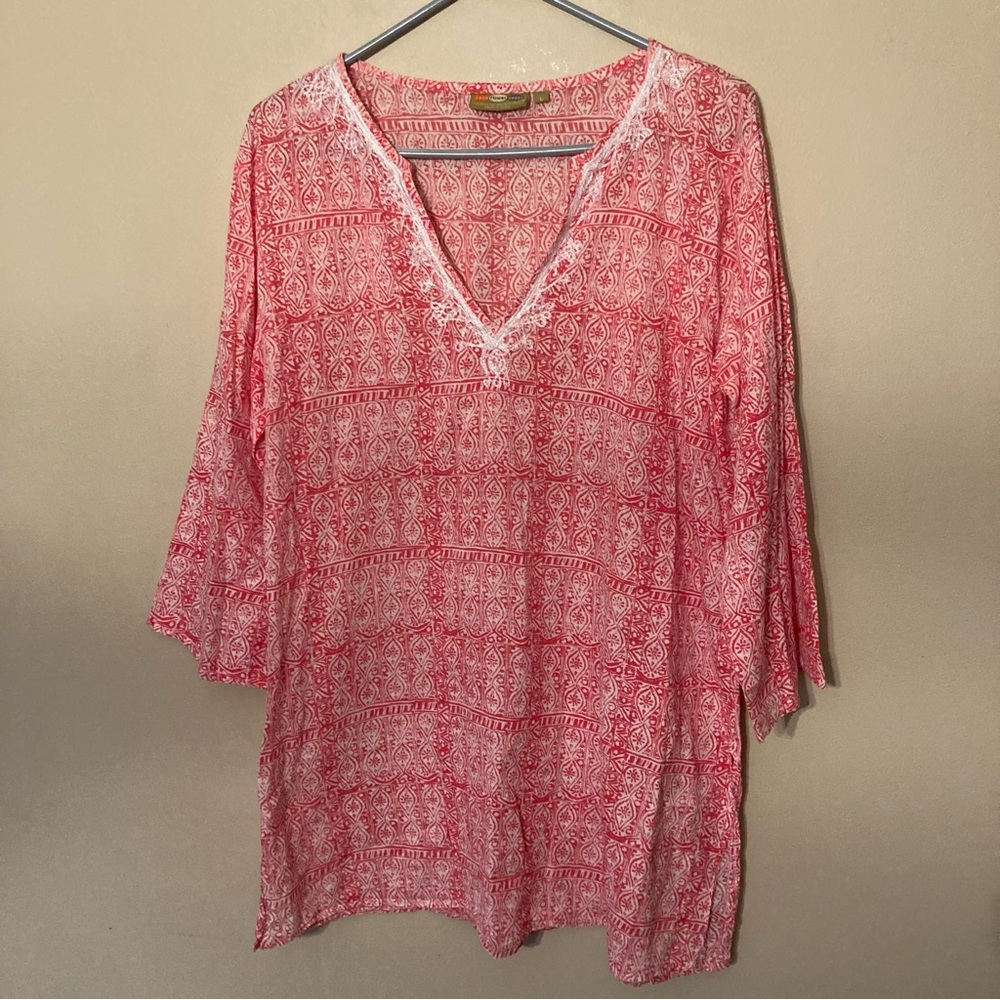 Rock Flower Paper Red & White Geometric Patter Swim Coverup